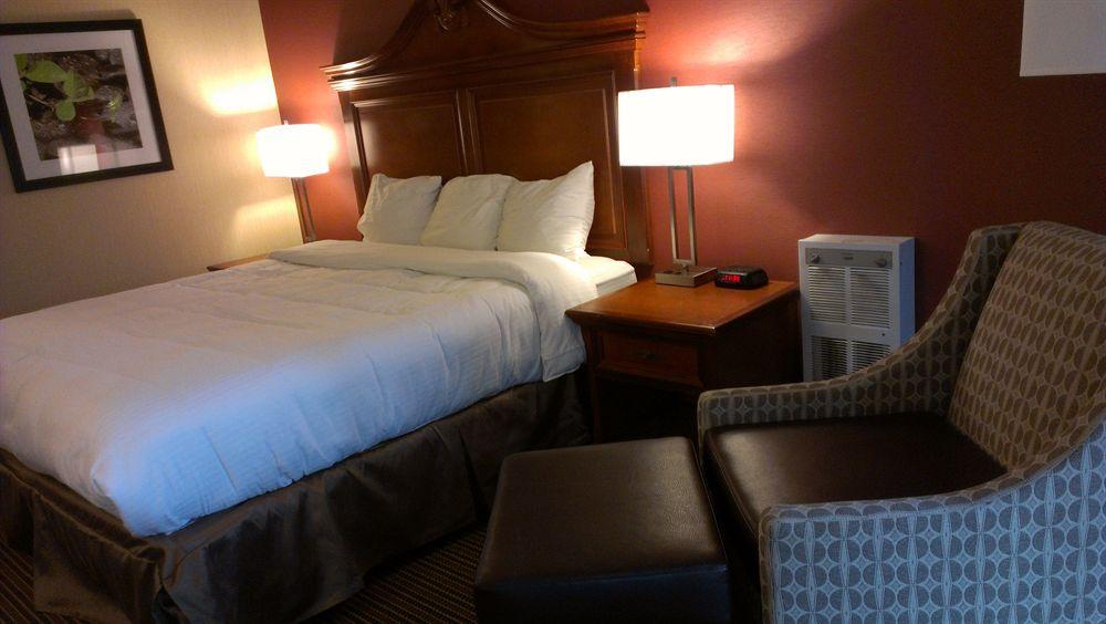 Ramada By Wyndham Salt Lake City North Temple ภายนอก รูปภาพ
